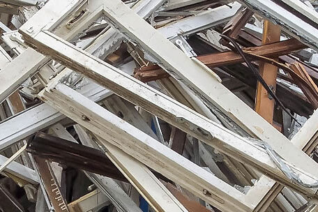 Holzfenster mit Glas Holzfenster mit Glas